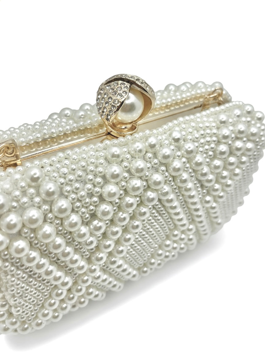 Bella Pearl Clutch